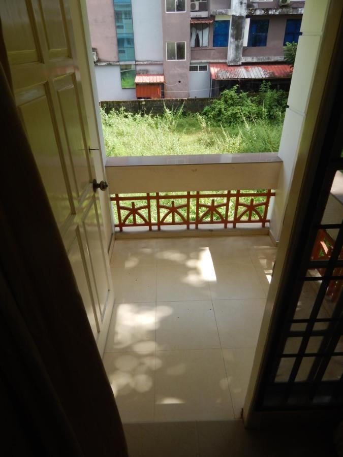 Royal Homes Kochi Luaran gambar